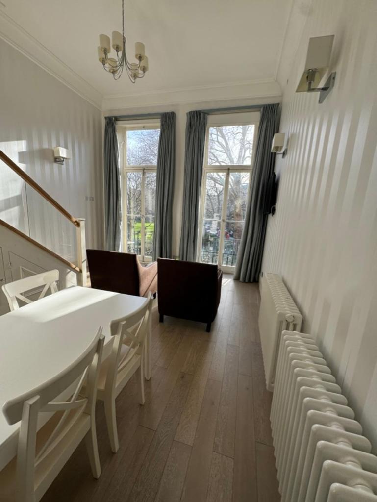 The Paramount Hotel London Bagian luar foto