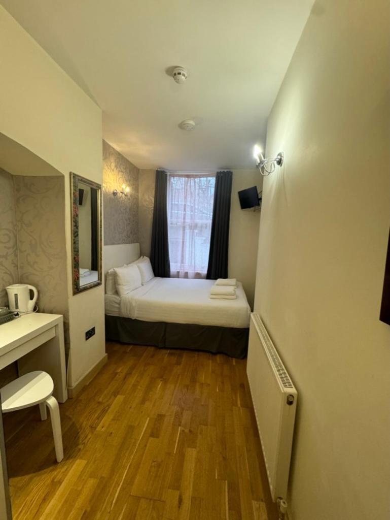 The Paramount Hotel London Bagian luar foto